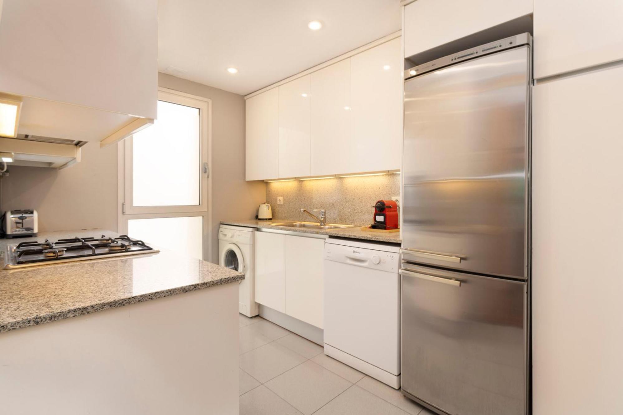 Enjoy Apartments Calle Paris Super Stylish Барселона Екстер'єр фото
